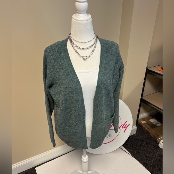 Women's Open Front Cardigan Sweater - Picture 3 of 3